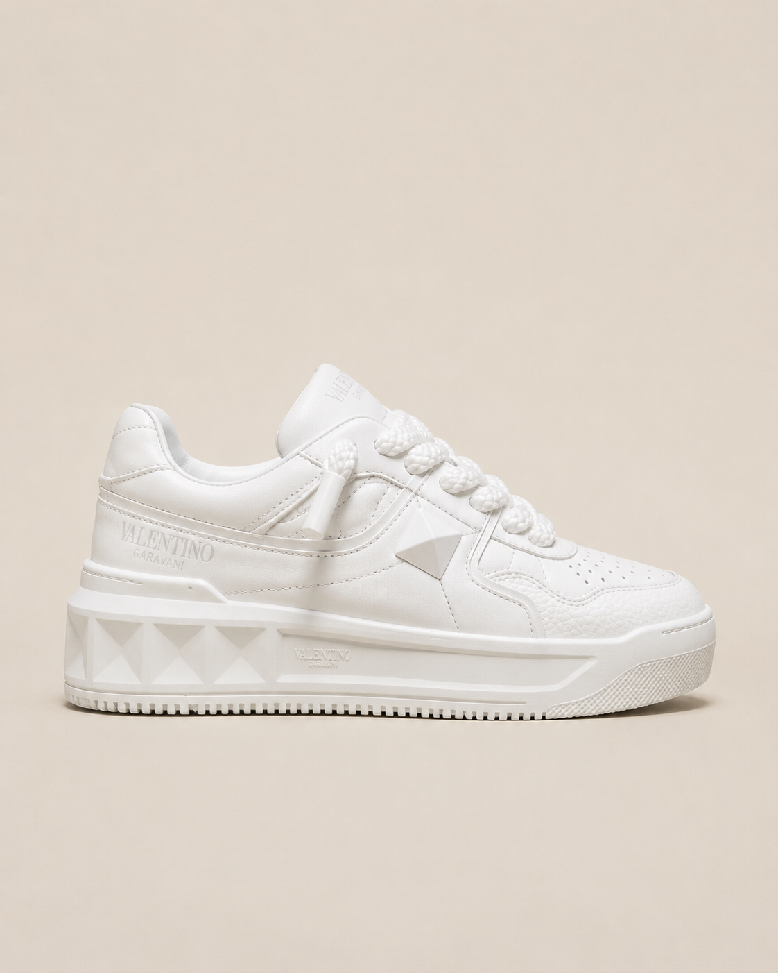Valentino One Stud XL White - side