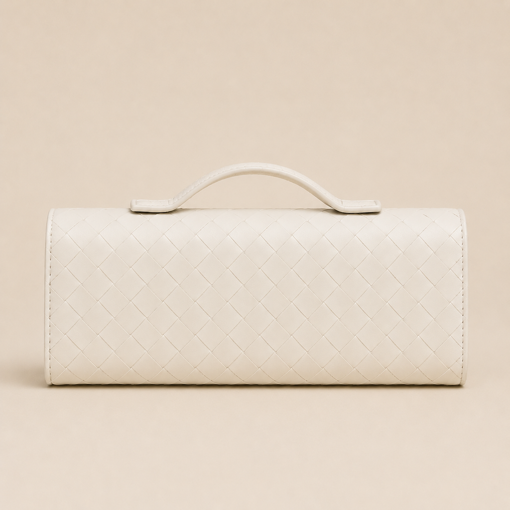 Bottega Veneta Andiamo Clutch White - back
