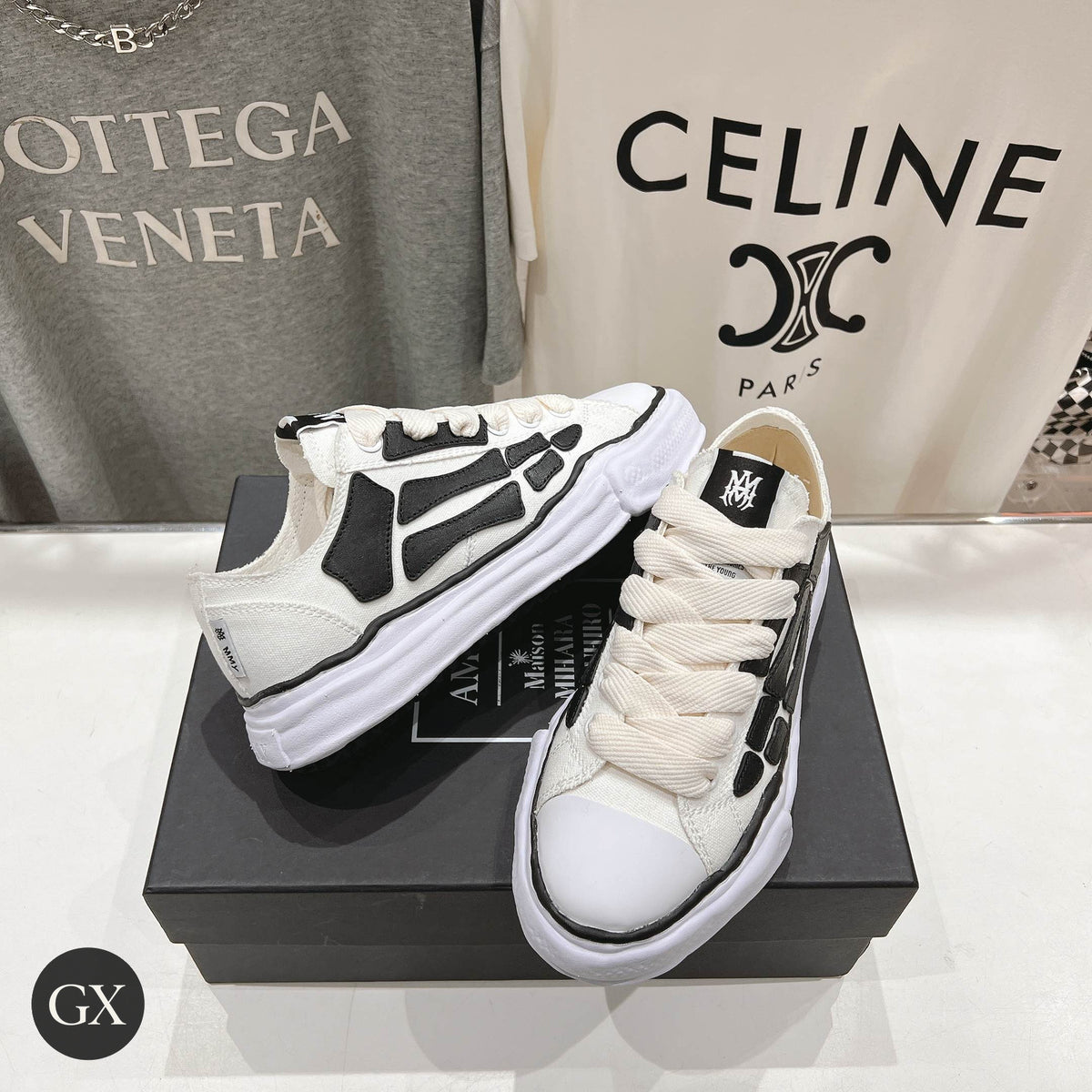 x Amiri OG Sole Canvas Low White / Black