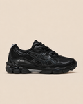 ASICS Gel-NYC Triple Black - side
