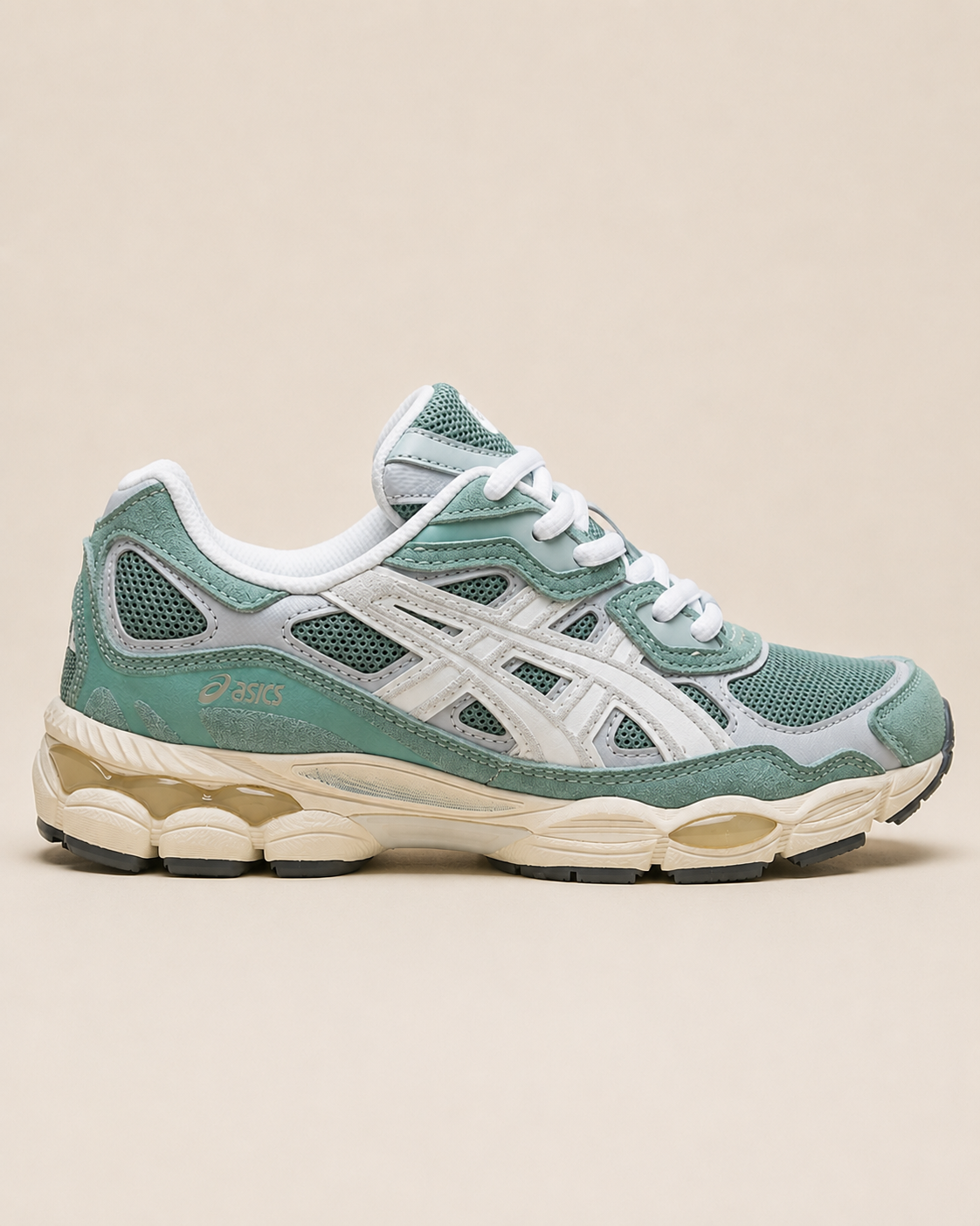 ASICS Gel-NYC Sage side