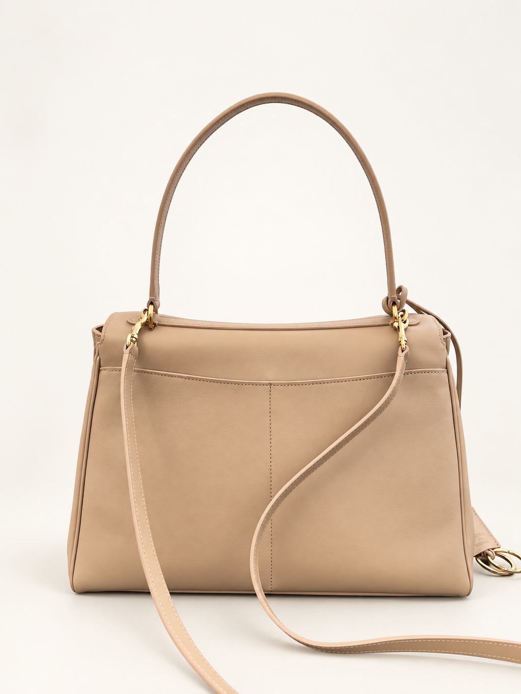 תיק נשים Balenciaga Rodeo Medium בז׳ — גב