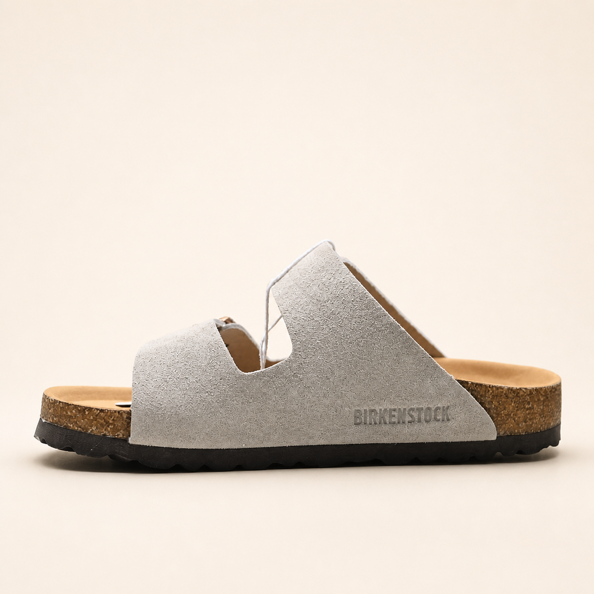 Birkenstock Arizona Suede לנשים בצבע אבן – צד אחורי