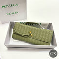 Bottega Veneta Intrecciato Clutch - Sage