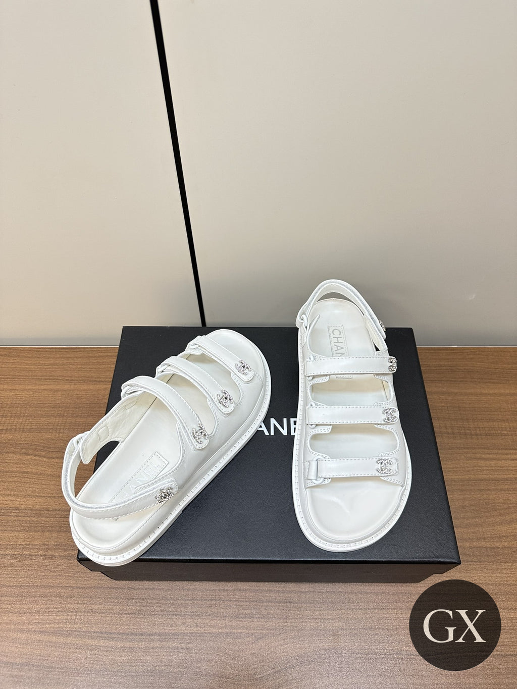 CC Slim-Strap Sandals White – GX detail