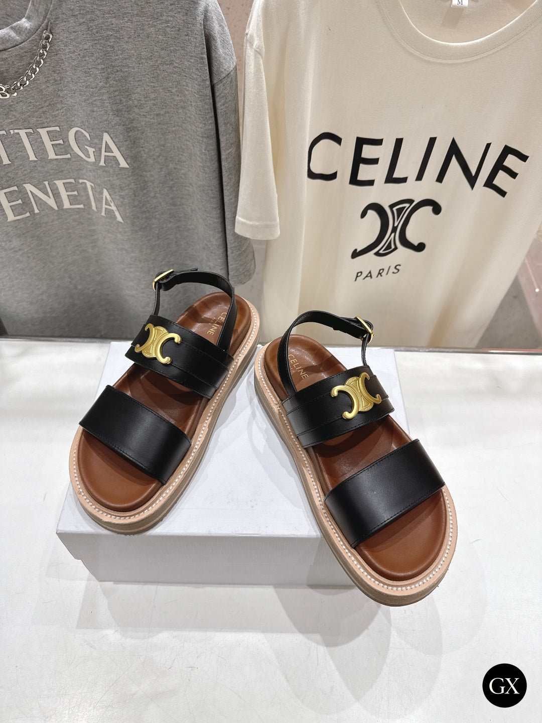 Celine Triomphe Double-Strap Backstrap Sandal – שחור – תמונת מקור