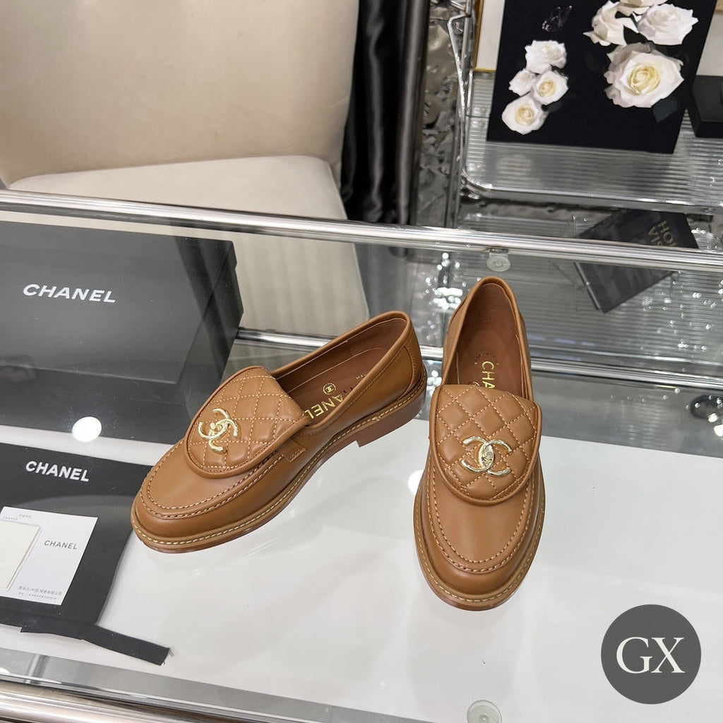 CC Quilted Mocassin Loafers – Cognac / Gold CC – original image 3 with GX logo