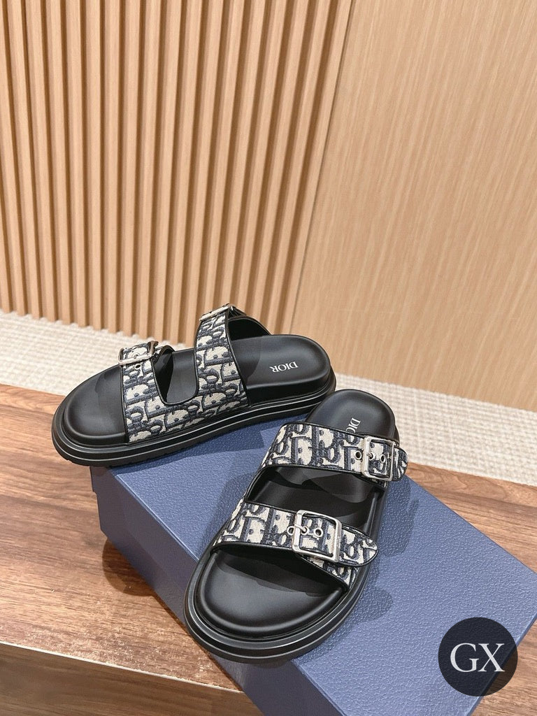 Dior Aqua Sandal Beige and Black Oblique - original with GX logo