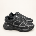 Dior B30 Black Matte – תמונה נקייה