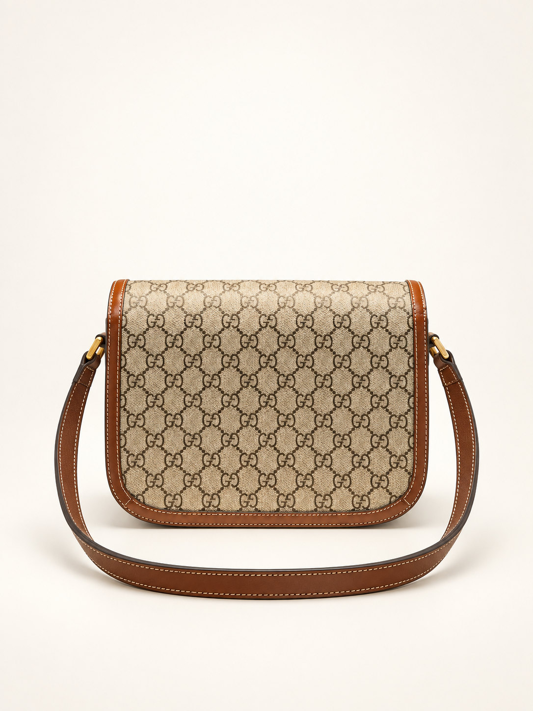 Gucci Horsebit 1955 Medium shoulder bag in beige and brown GG Supreme - back view