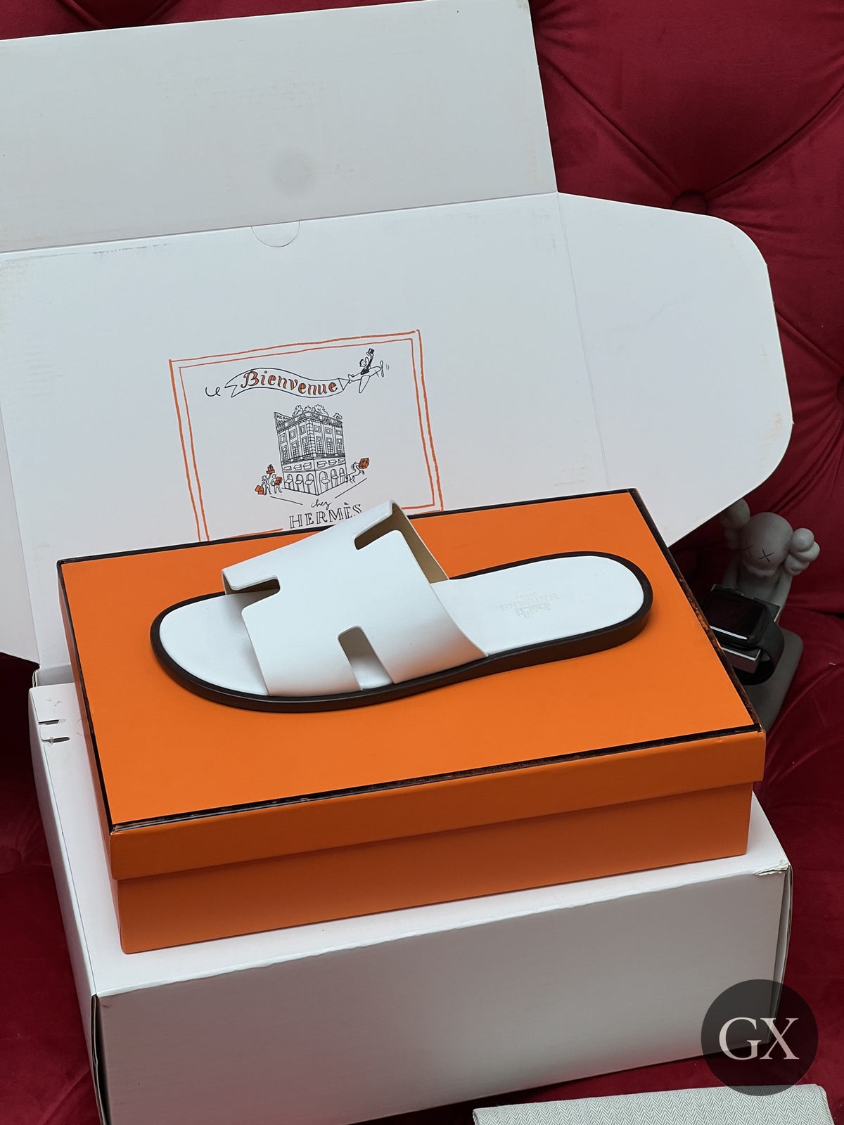 Hermès Izmir לגברים בצבע לבן – מבט צד