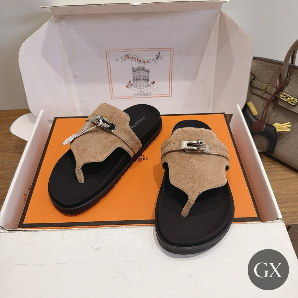Hermès Kelly Thong Sandal Beige Black Sole - original GX