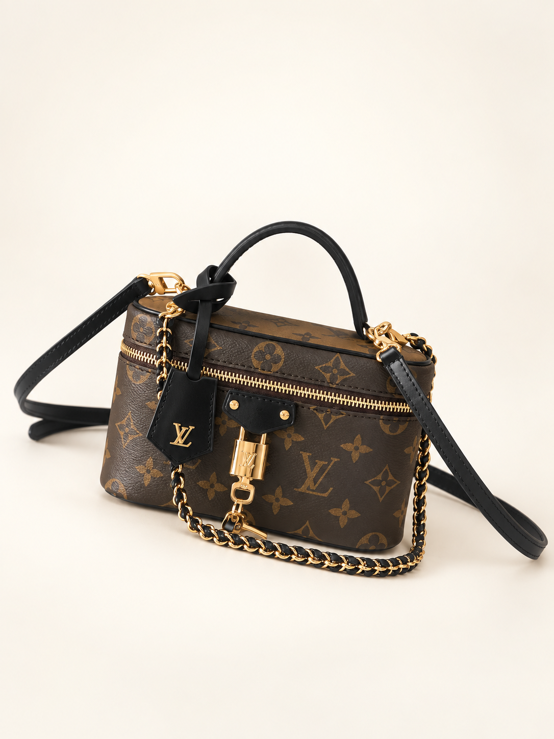 Louis Vuitton Vanity Chain Pouch Monogram - מבט קדמי