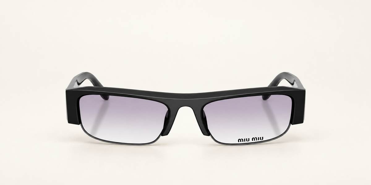 Miu Miu B07S — חזית, רקע שנהב