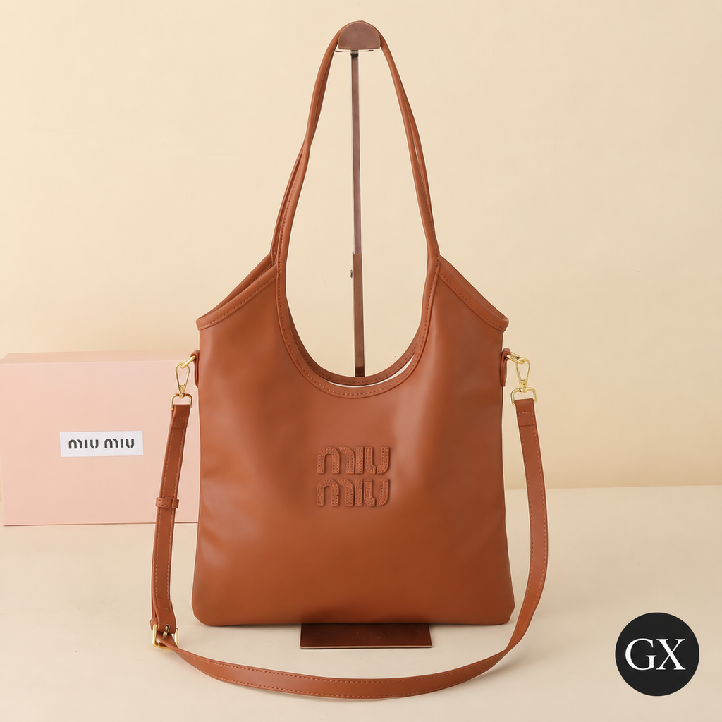 תיק Miu Miu Ivy Logo-Lettering חום – תמונת אווירה