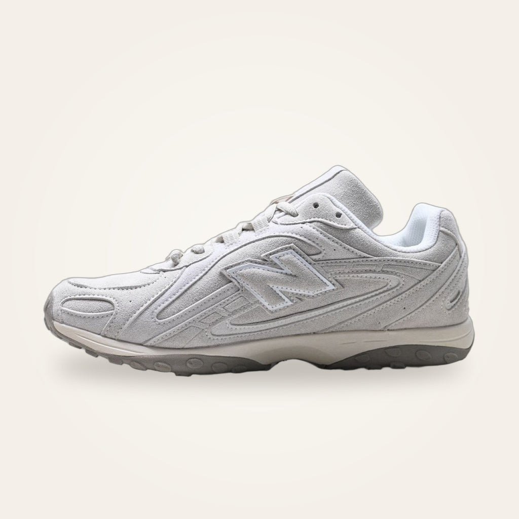 New Balance 204L Light Grey