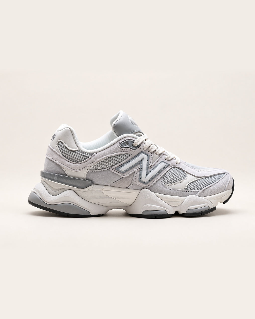 New Balance 9060 Light Grey - תמונה 1