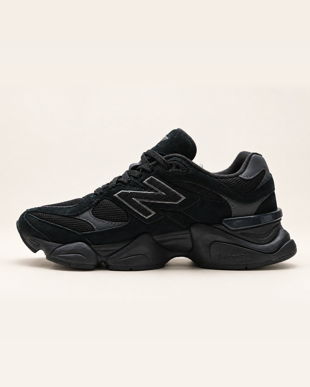 New Balance 9060 Triple Black - תמונה 2