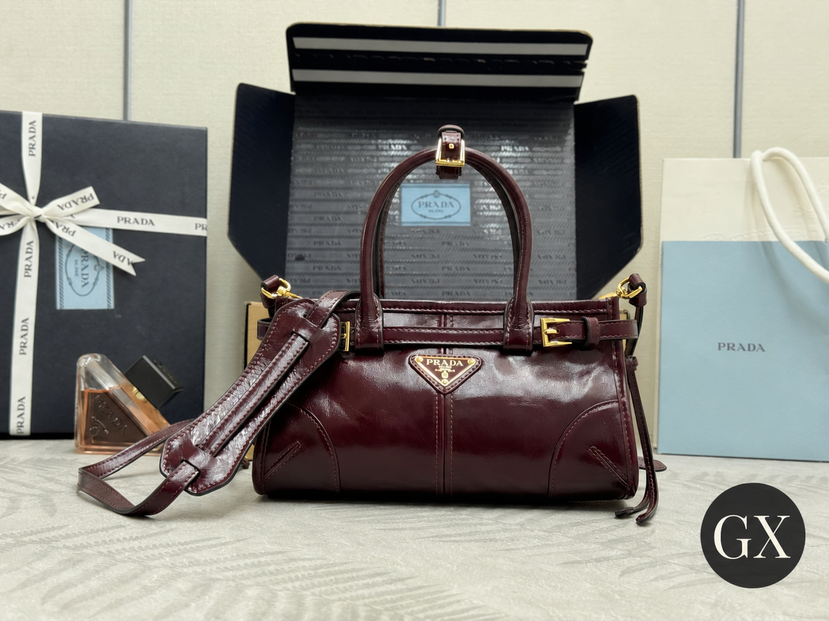 Prada Bonnie Mini Handbag burgundy – detail
