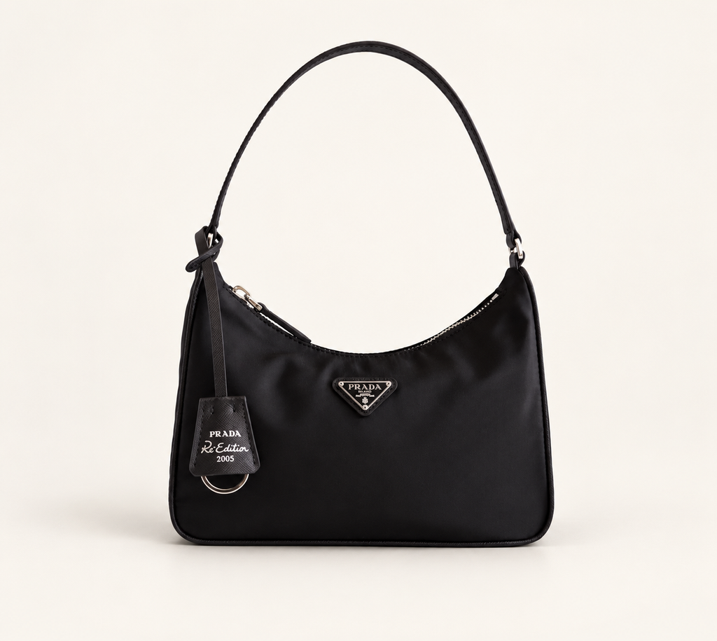 תיק Prada Re-Edition 2005 Mini שחור – מבט קדמי