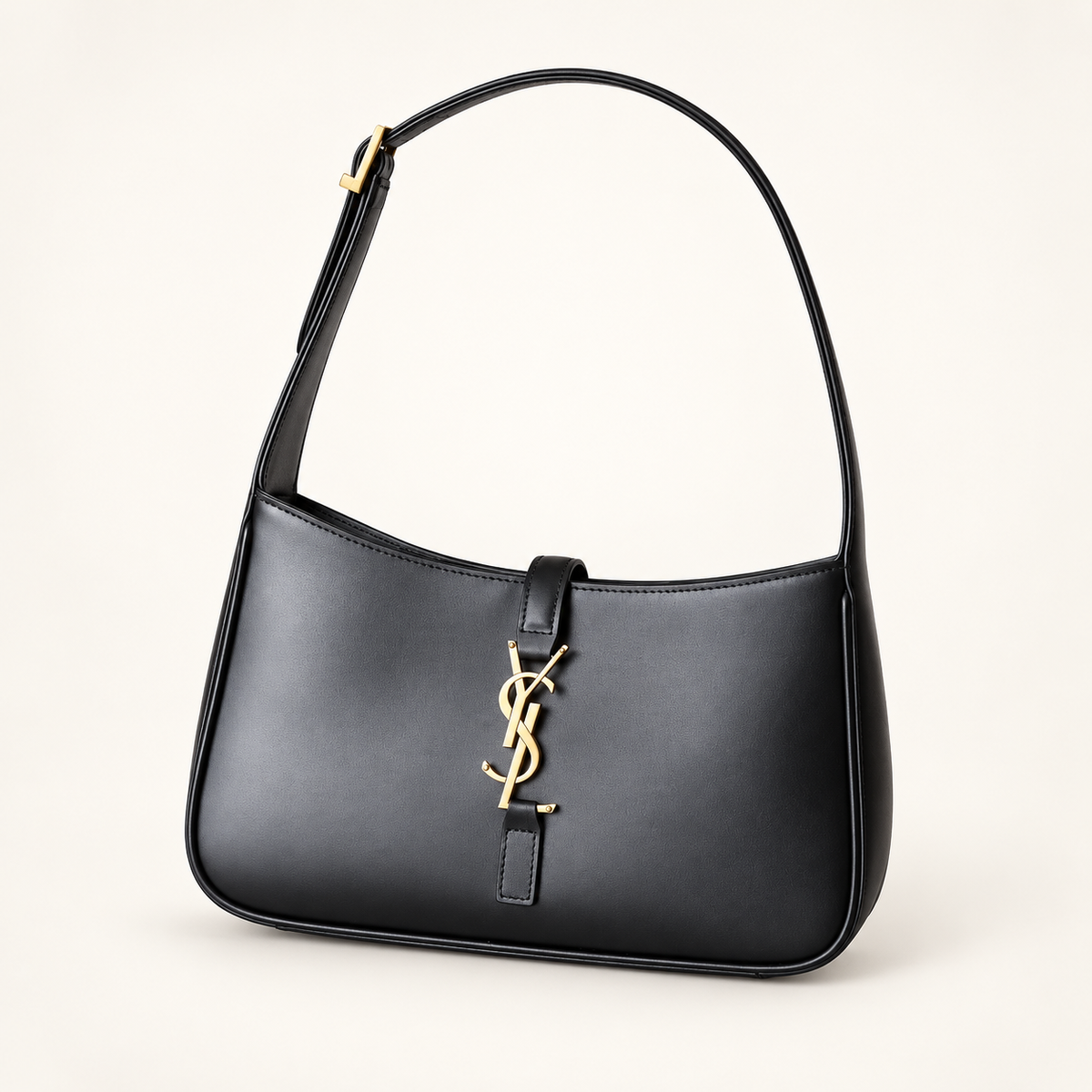 Saint Laurent Le 5 À 7 smooth leather black front