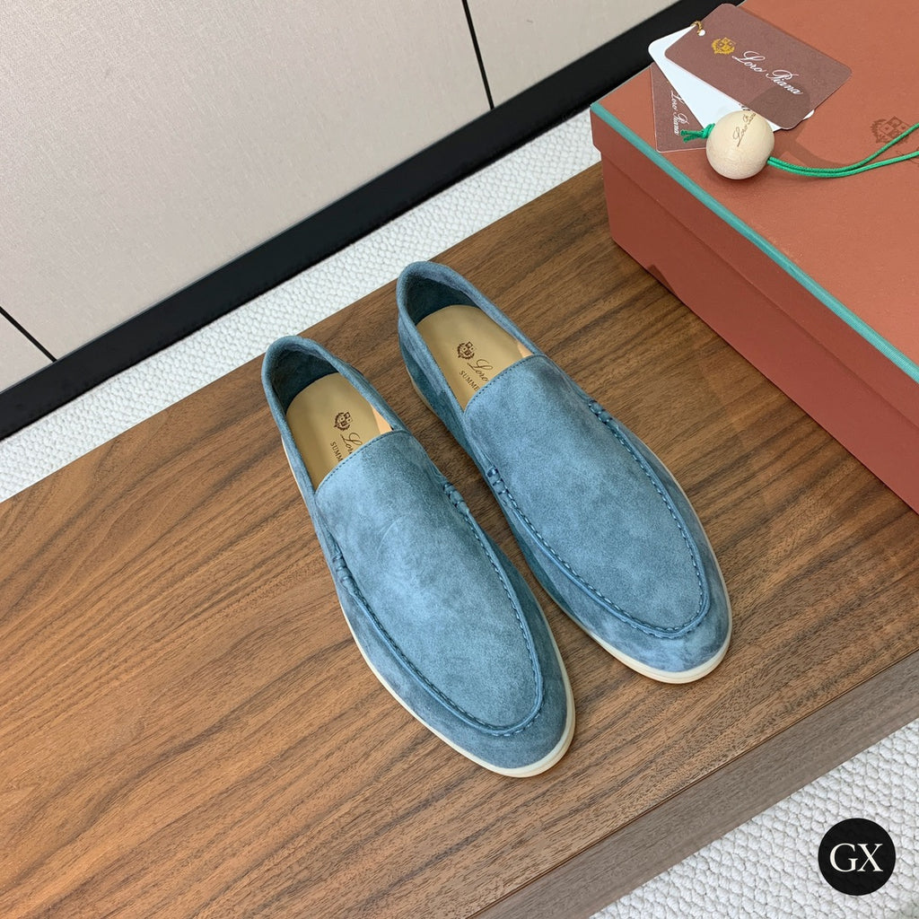 Summer Walk Light Blue