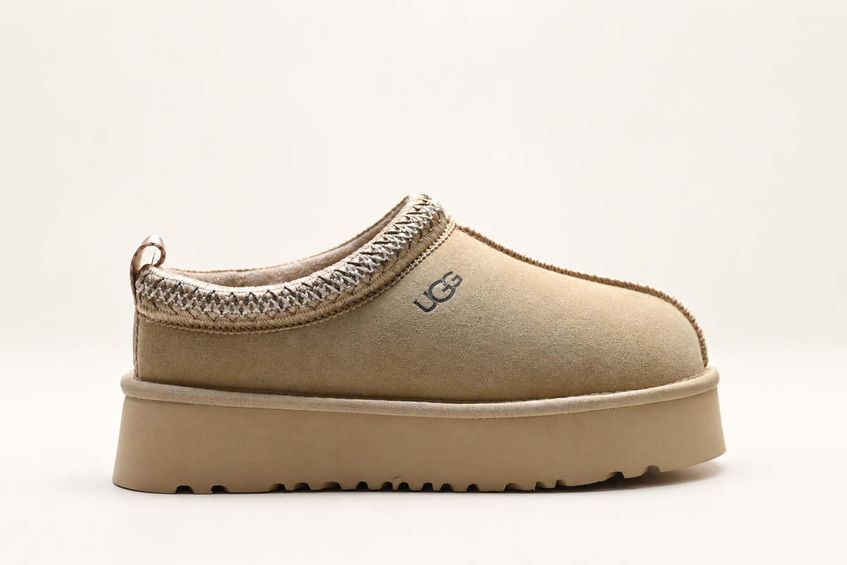 נעלי פלטפורמה UGG בעיטור קלוע, בז׳ אבן, תמונה 1